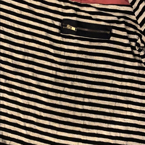 Long sleeve shirt! - Picture 2 of 2